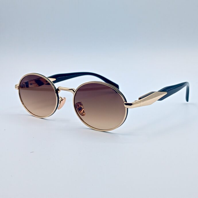 ⁦LUNETTE PRADA anti-uv⁩ - الصورة ⁦2⁩